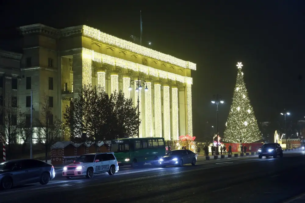 Алматы по-настоящему преобразился в преддверии новогодних праздников (2)