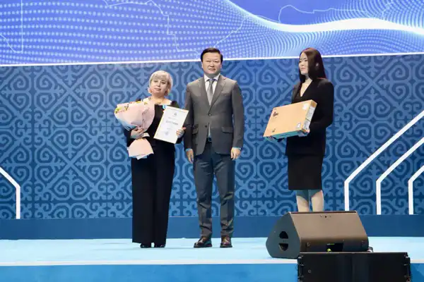 В Астане подведены итоги Года рабочих профессий (5)