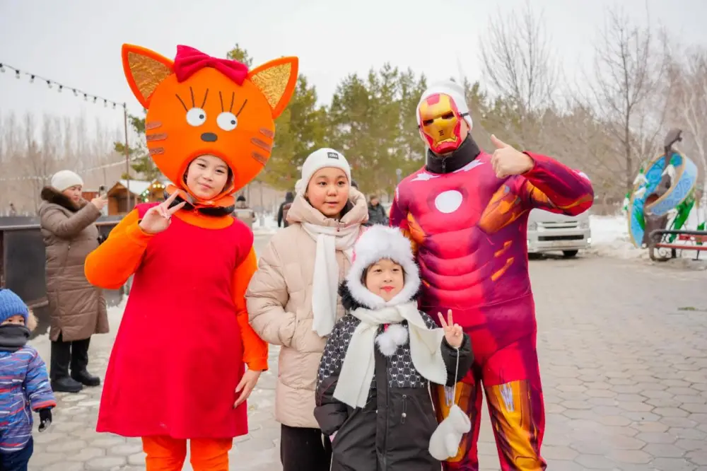 Новогодние праздничные концерты проходят во всех районах столицы (5)