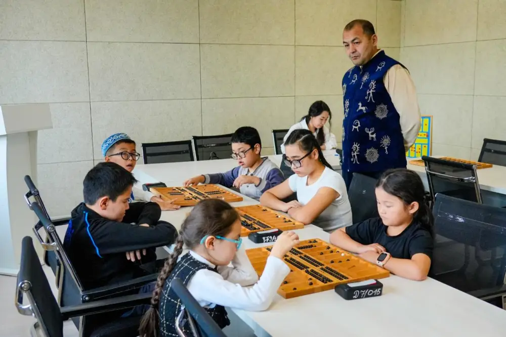 «Забота и Закон»: в Астане прошёл спортивный турнир в поддержку людей с ограниченными возможностями (6)