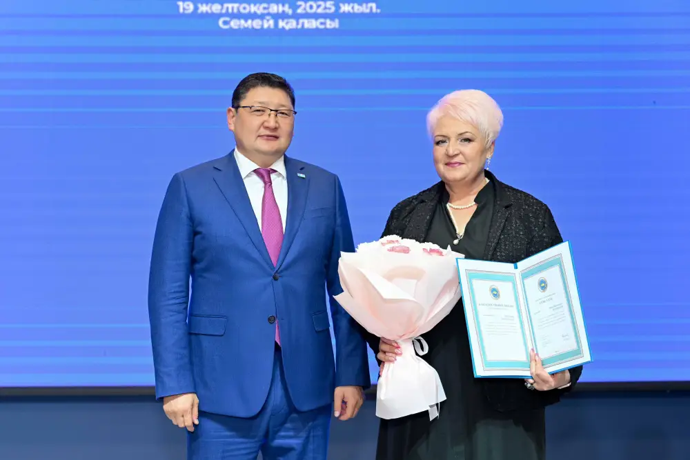 В области Абай наградили победителей конкурса «Достық-2025» (7)