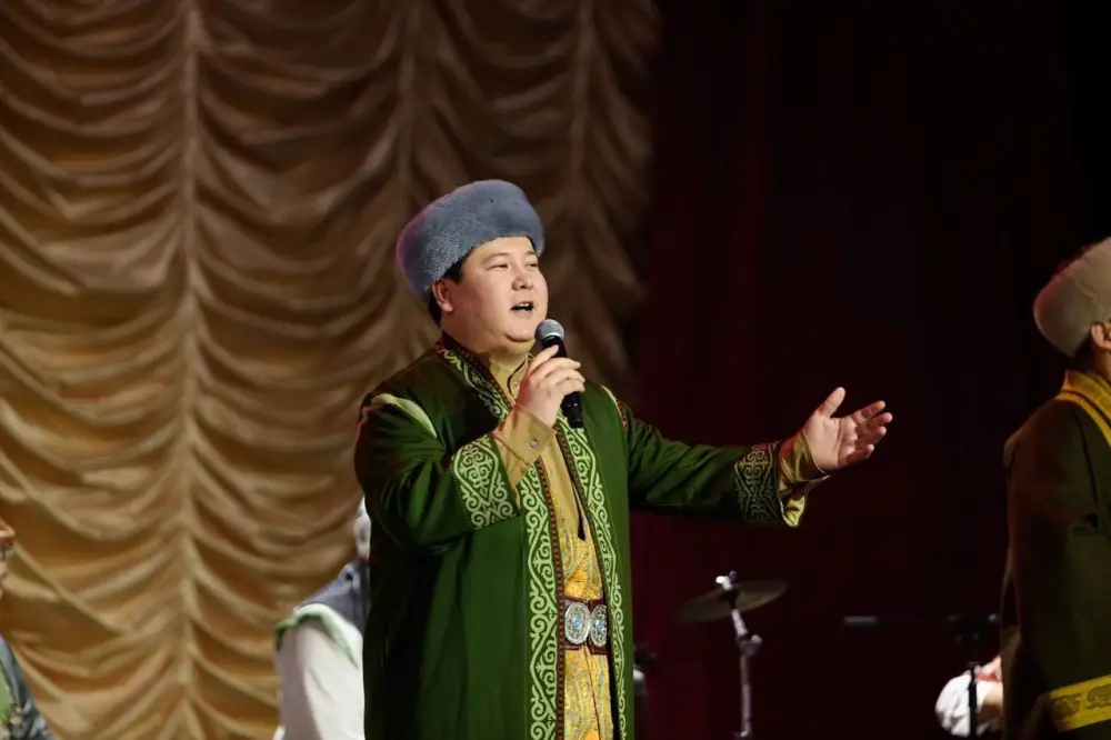 В Мангистау состоялся гала-концерт, посвящённый 50-летию областной филармонии (7)