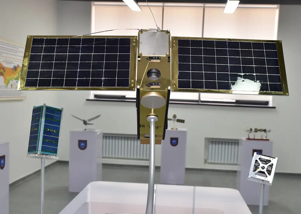 СОВМЕСТНЫЙ НАНОСПУТНИК КАЗНУ И КИТАЙСКОГО УНИВЕРСИТЕТА ВЫВЕДЕН НА ОРБИТУ (3)