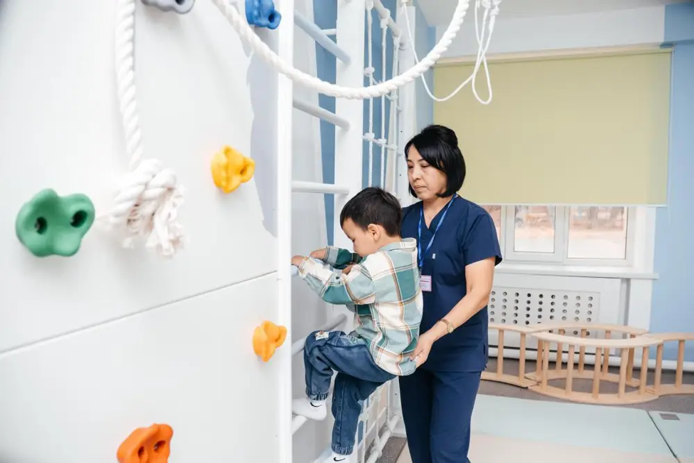 В Кызылорде открылся центр раннего вмешательства «Қамқорлық» (2)