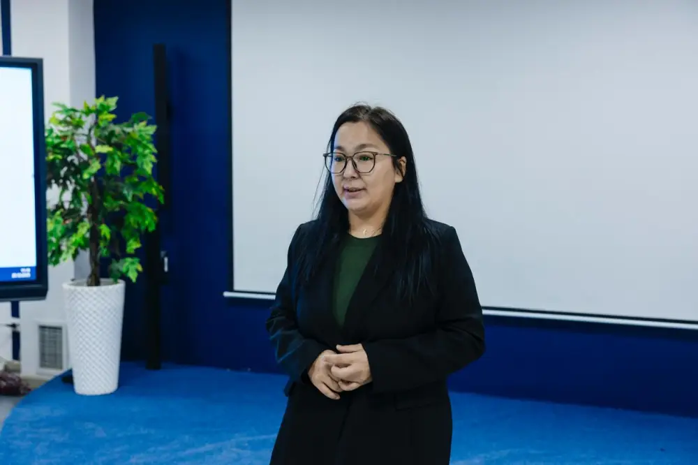 В рамках экологической акции «Таза Қазақстан» состоялась встреча с молодёжью (2)