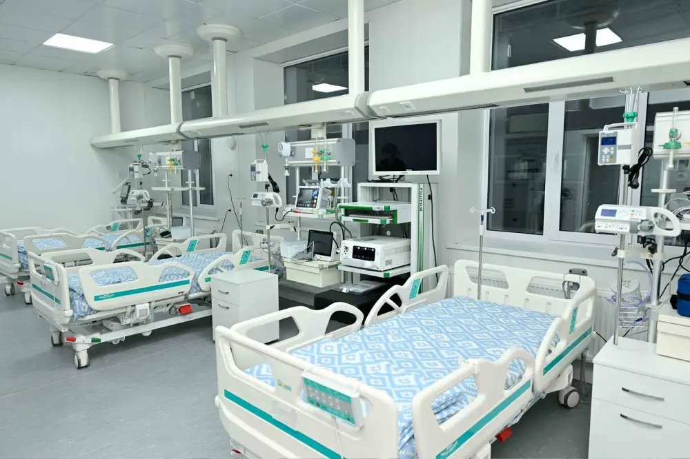 В городе Аягоз начала работу новая реанимационная служба (5)