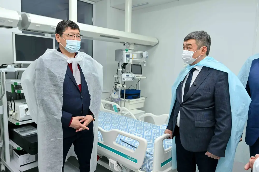 В городе Аягоз начала работу новая реанимационная служба (6)