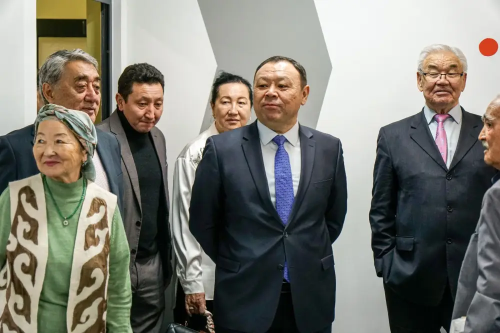 В Алматы накануне Дня Независимости открылась новая современная библиотека (2)