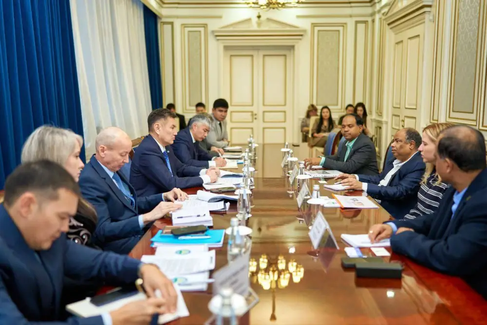 Аким ВКО провел ряд встреч с зарубежными инвесторами (9)