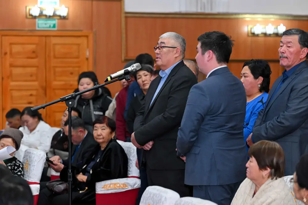 Аким области встретился с жителями Аягозского района (10)