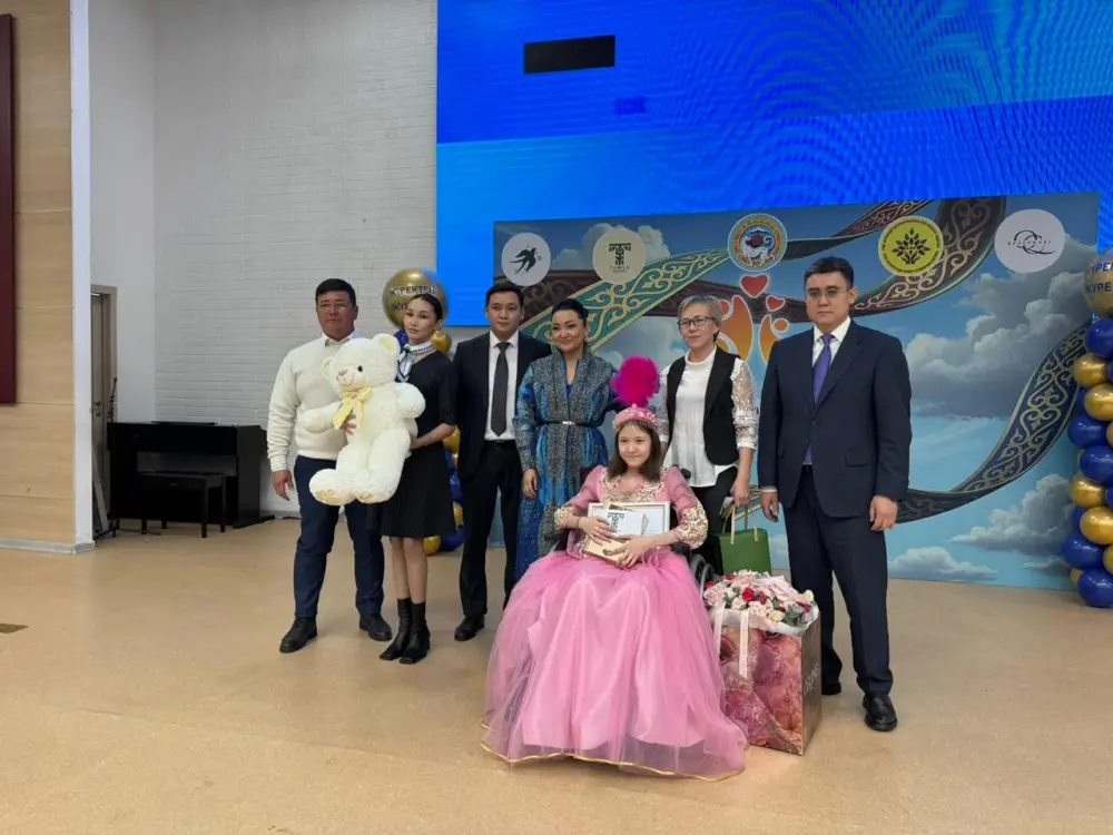Инклюзивный творческий фестиваль «Жүректен жүрекке» для детей с особыми потребностями (6)
