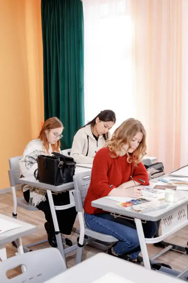 Новая точка притяжения студентов: в Уральске открыт Центр творческого превосходства (3)