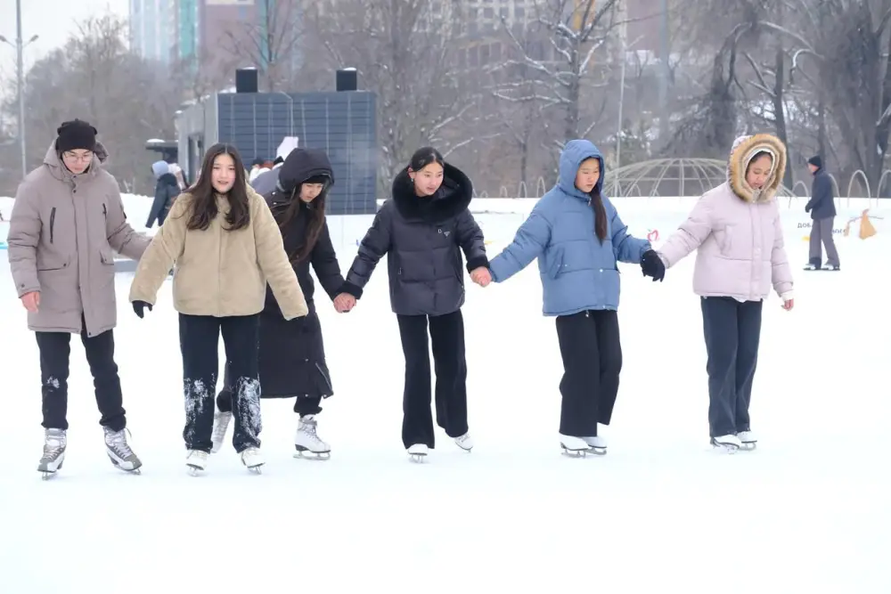 В Алматы для горожан работают 11 бесплатных ледовых катков (3)
