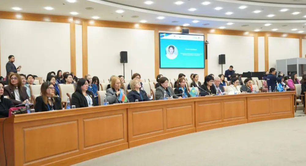 Директор Департамента международного права Айша Айткалиева приняла участие в семинаре на тему «Обеспечение доступа к правосудию для всех женщин и девушек в Центральной Азии: укрепление правовых и институциональных мер» (4)