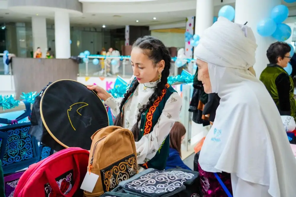 В Астане проходит республиканская ярмарка «Караван ремесленников Великой степи» (3)