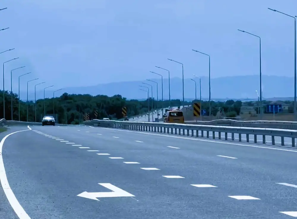 В Жетісу за 3 последних года отремонтированы внутрипоселковые улицы 188 населенных пунктов. (7)