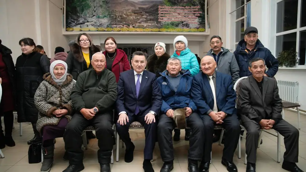 Аким ВКО встретился с жителями Маралды (6)
