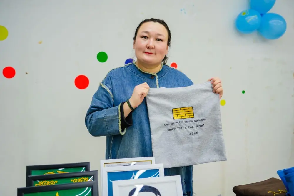 В Астане проходит республиканская ярмарка «Караван ремесленников Великой степи» (5)