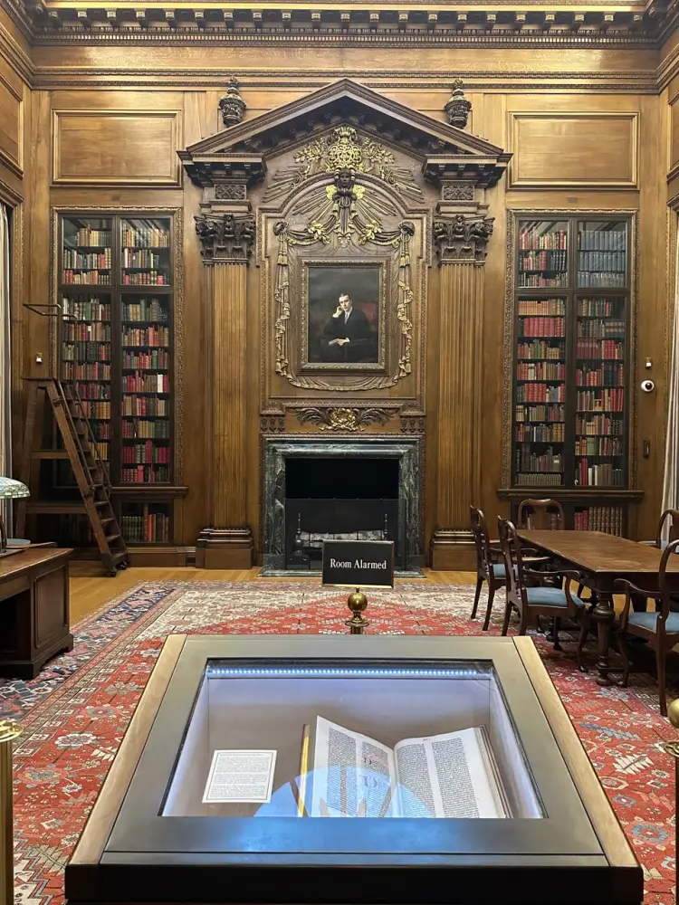 КАЗАХСТАНСКИЕ УЧЕНЫЕ ИЗУЧИЛИ МЕТОДЫ РАБОТЫ С РУКОПИСЯМИ В ГАРВАРДСКОМ УНИВЕРСИТЕТЕ (6)