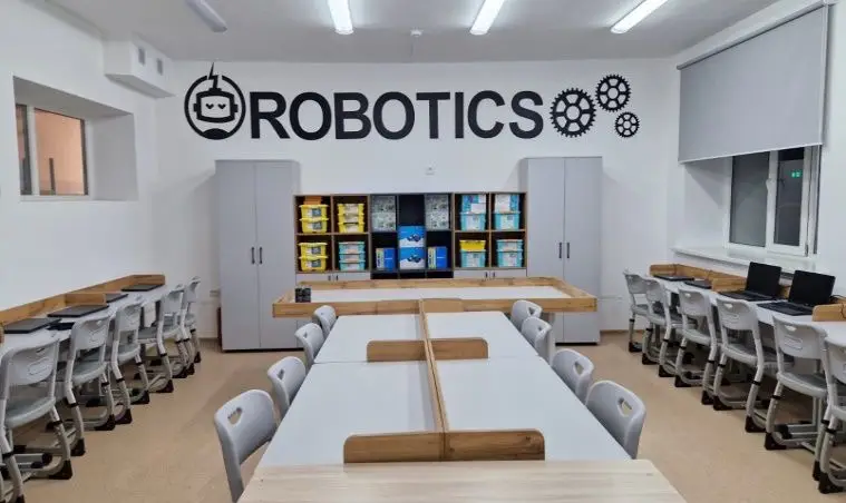 Бейбит Исабаев раскритиковал темпы ремонта Аксуской районной больницы (4)