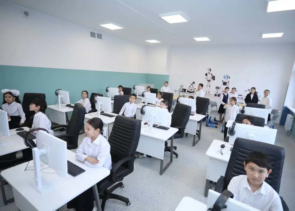 В Мангистауской области успешно завершён национальный проект «Келешек мектептері»: открыта 13-я школа (7)