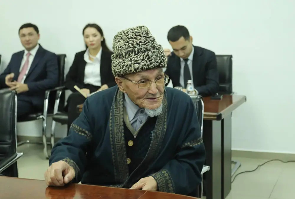 Нурдаулет Килыбай принял жителей Мунайлинского района по личным вопросам (4)