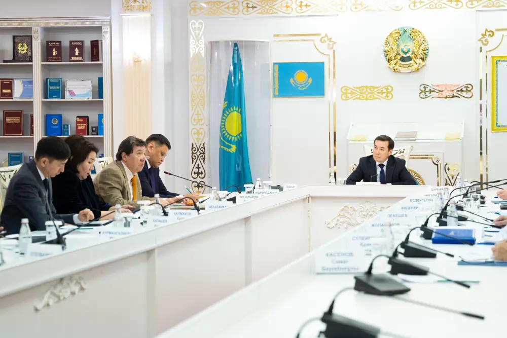 Состоялся первый Национальный круглый стол по реализации технического гранта ЮНЕСКО (3)