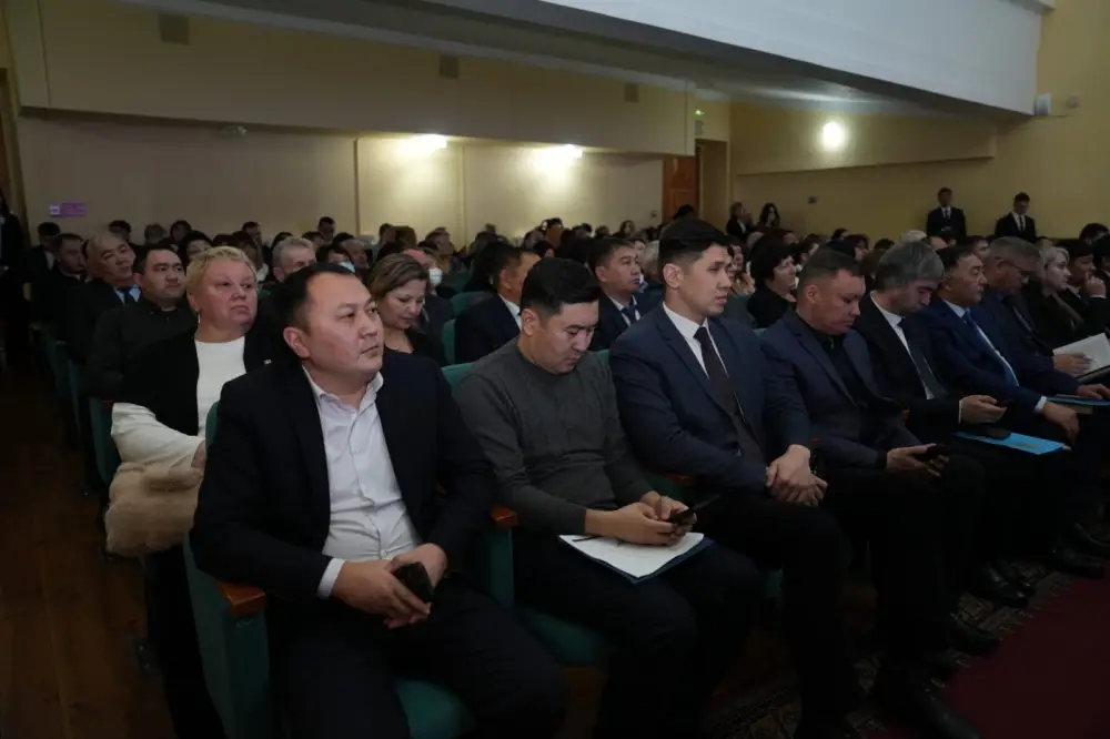 В районе Алтай отремонтировано 30 километров дорог (3)