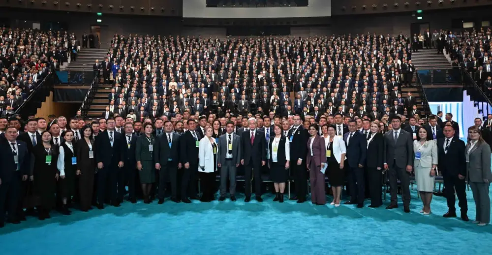 В Астане прошел Форум сельских акимов с участием Президента Касым-Жомарта Токаева (7)