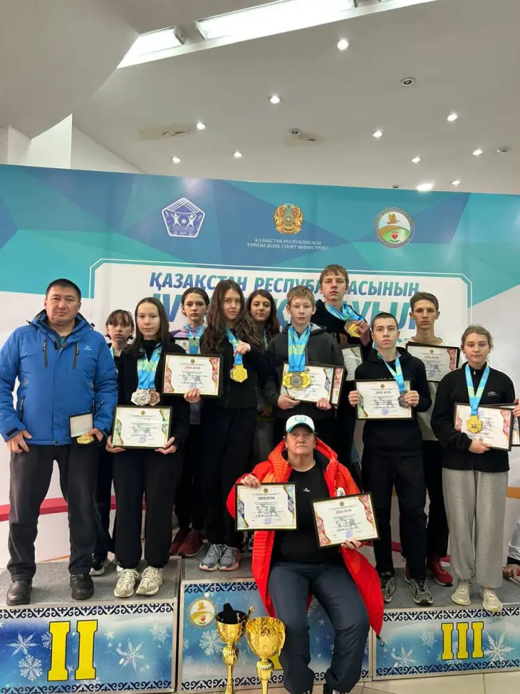 Сборная ВКО стала победителем IV республиканских зимних сельских юношеских игр (3)