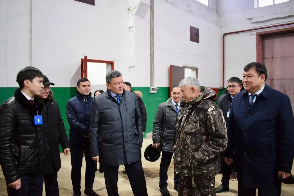 Аким области с рабочей поездкой посетил Акжарский район (7)