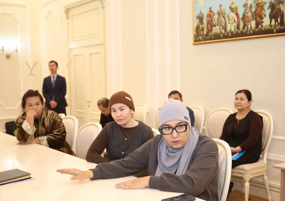 Нурдаулет Килыбай провёл личный приём жителей Актау (3)