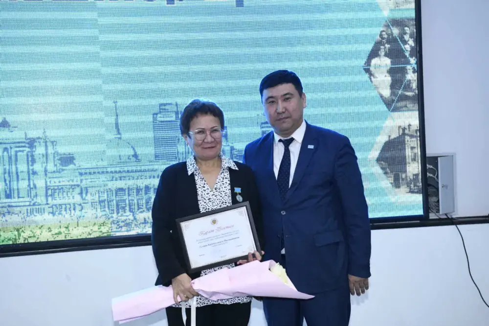 Праздничное мероприятие в честь Дня архивистов провели в Астане (4)