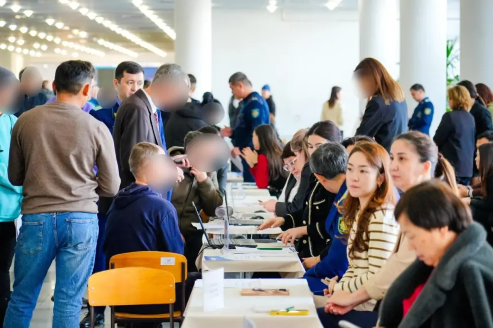 «Закон и порядок»: в Астане прошло специальное мероприятие для лиц, состоящих на учете службы пробации (2)