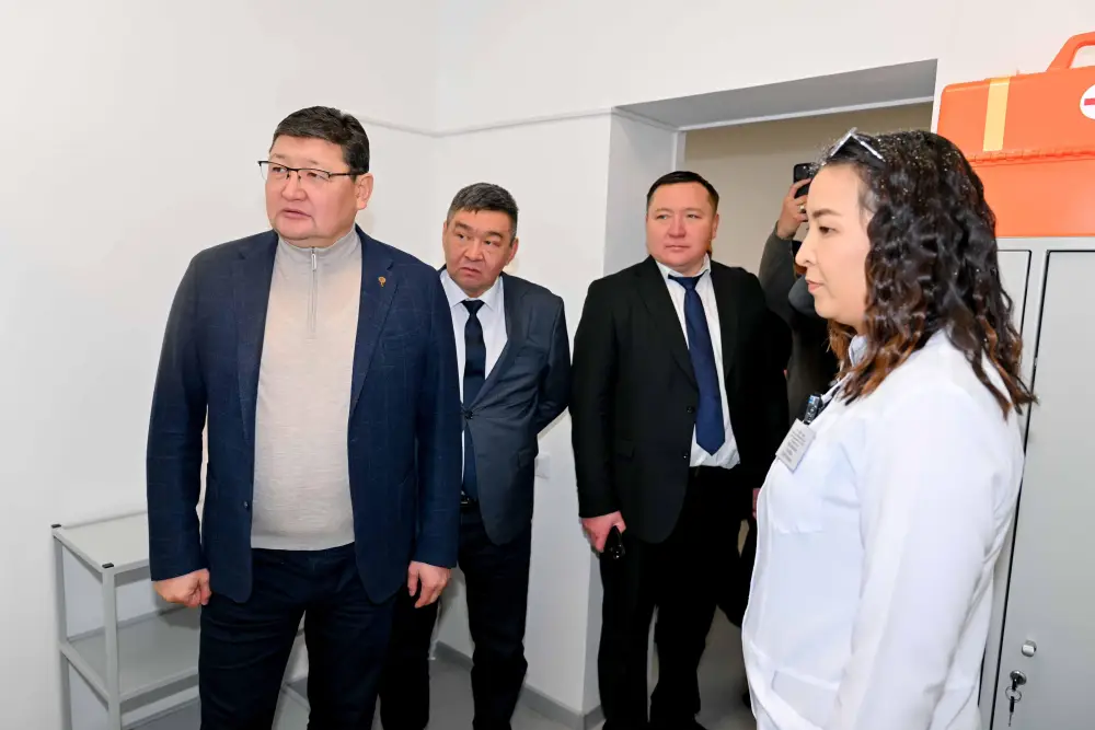 В селе Урджар открылась врачебная амбулатория с дневным стационаром (8)