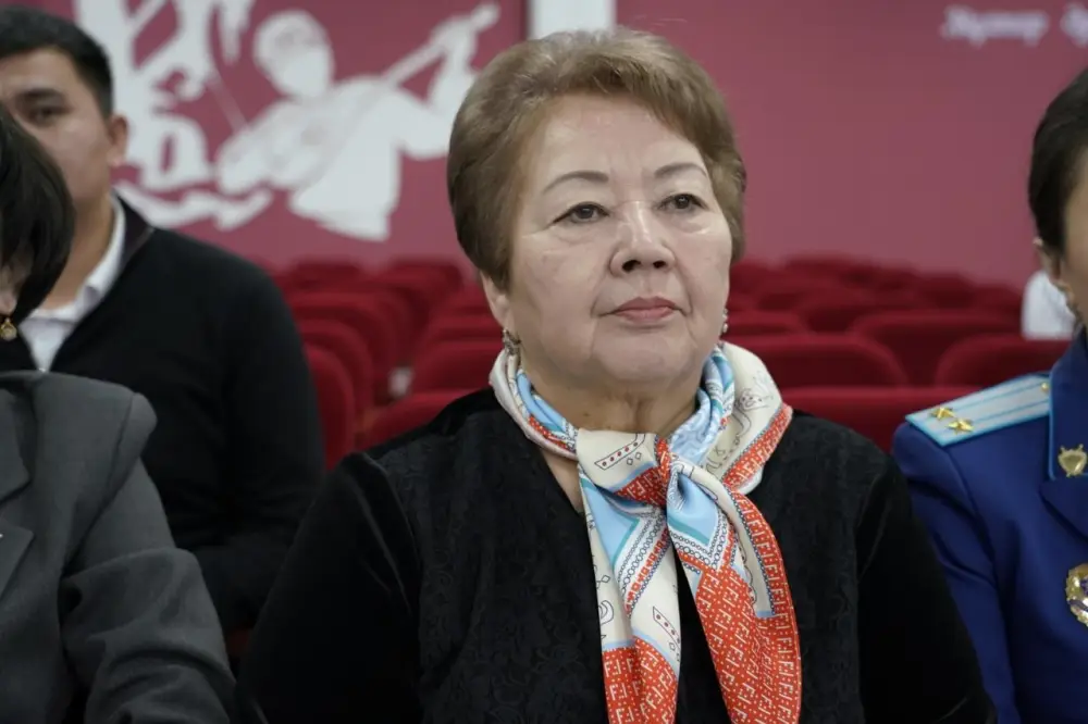 «Закон и порядок»: в Астане открылся кабинет «Әділдік алаңы» (8)