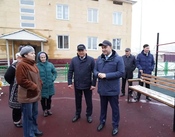 Н. КУШЕРОВ ВСТРЕТИЛСЯ С ЖИТЕЛЯМИ КАЗЫГУРТСКОГО РАЙОНА (2)