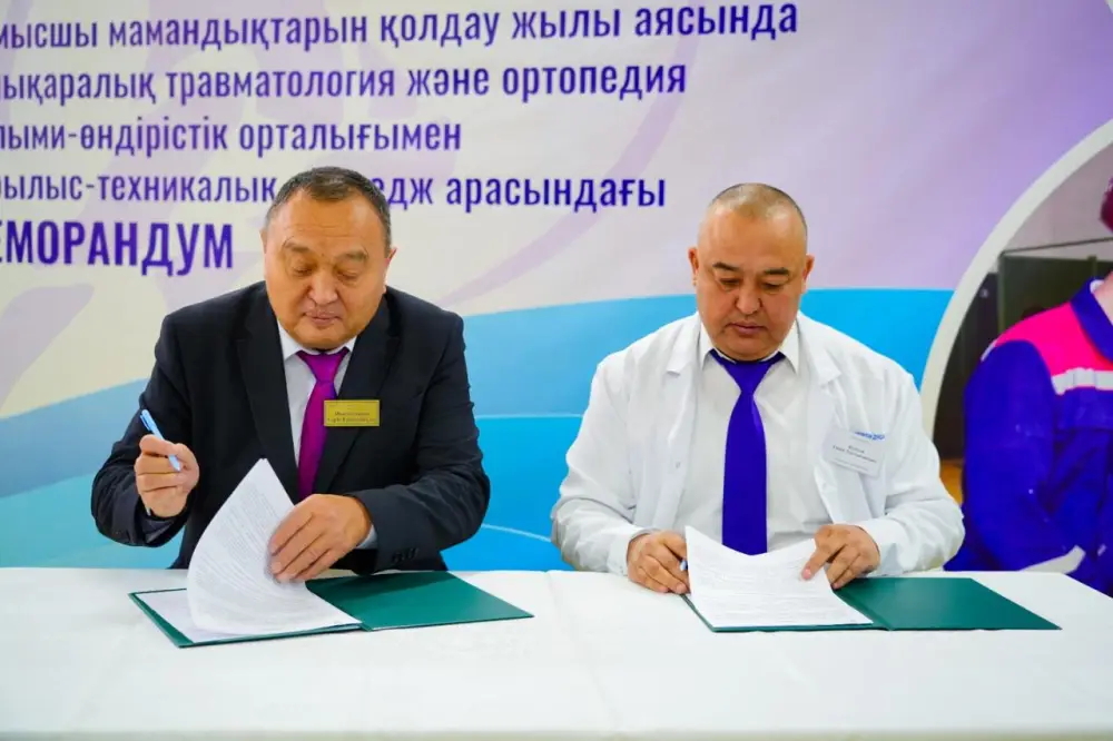 В Астане официально открыли производство отечественных медицинских изделий для травматологии и ортопедии (8)