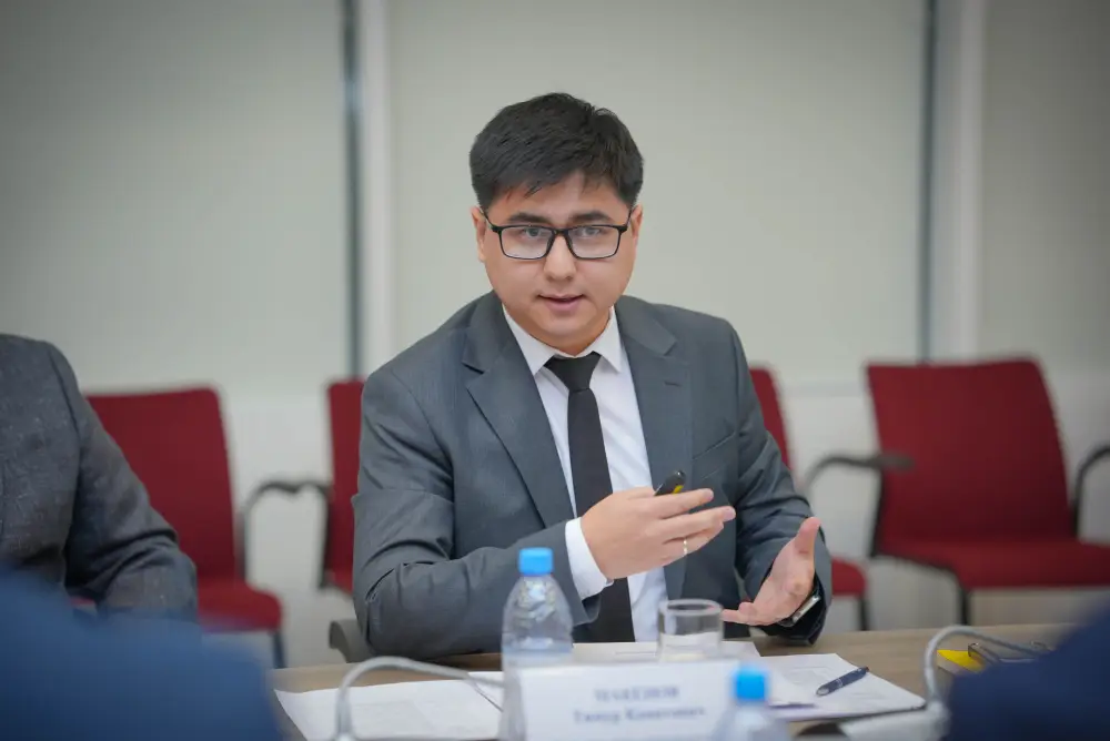 ПОДДЕРЖКА НАУКИ И ОБРАЗОВАНИЯ: ПОПЕЧИТЕЛЬСКИЙ СОВЕТ НОВОГО ЭНДАУМЕНТ-ФОНДА ПРОВЕЛ ПЕРВОЕ ЗАСЕДАНИЕ (7)