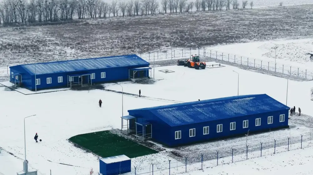 Старые вагончики сменили современные вахтовые комплексы для газовиков (5)