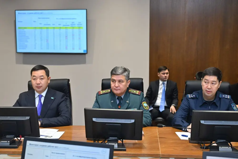 Прошло расширенное аппаратное совещание (9)