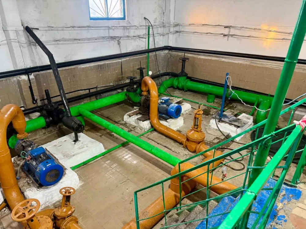 В текущем году в Уалихановском районе отремонтировано 150 километров автомобильных дорог (2)