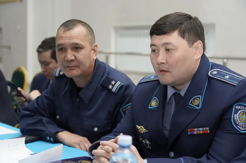 «Закон и порядок»: акцию «Народный юрист» организовали для жителей столицы (7)