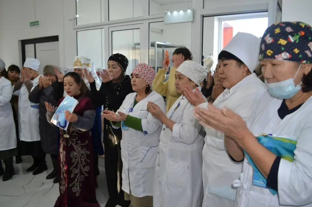 Возвращенные активы: в двух селах Шалкарского района открылись медицинские пункты (9)