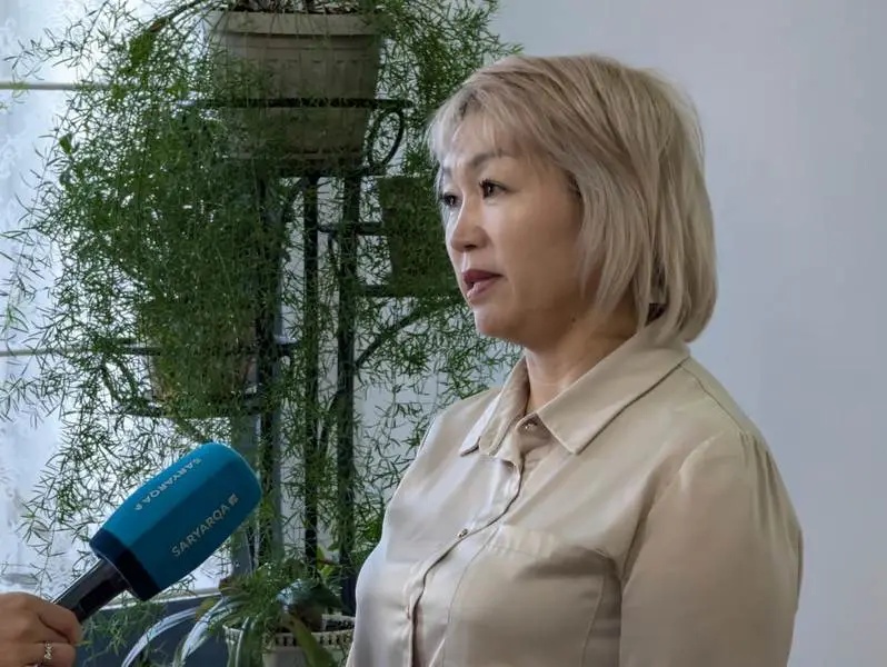 В Абае очередникам вручили ключи от новых квартир (3)