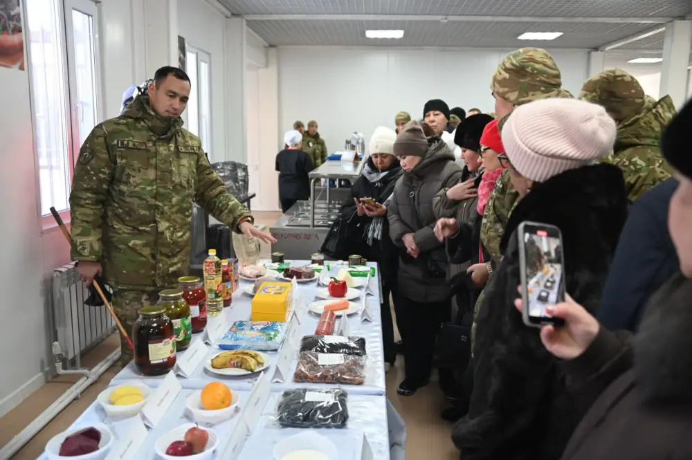 Воинскую часть Карагандинского гарнизона посетили родители солдат (4)