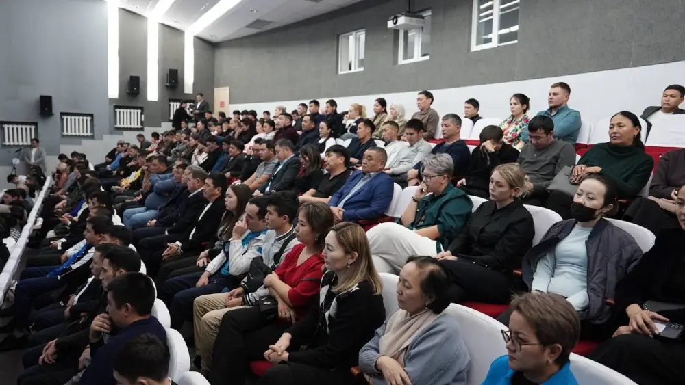 Серик Жарасбаев посетил область Жетісу с рабочей поездкой (9)