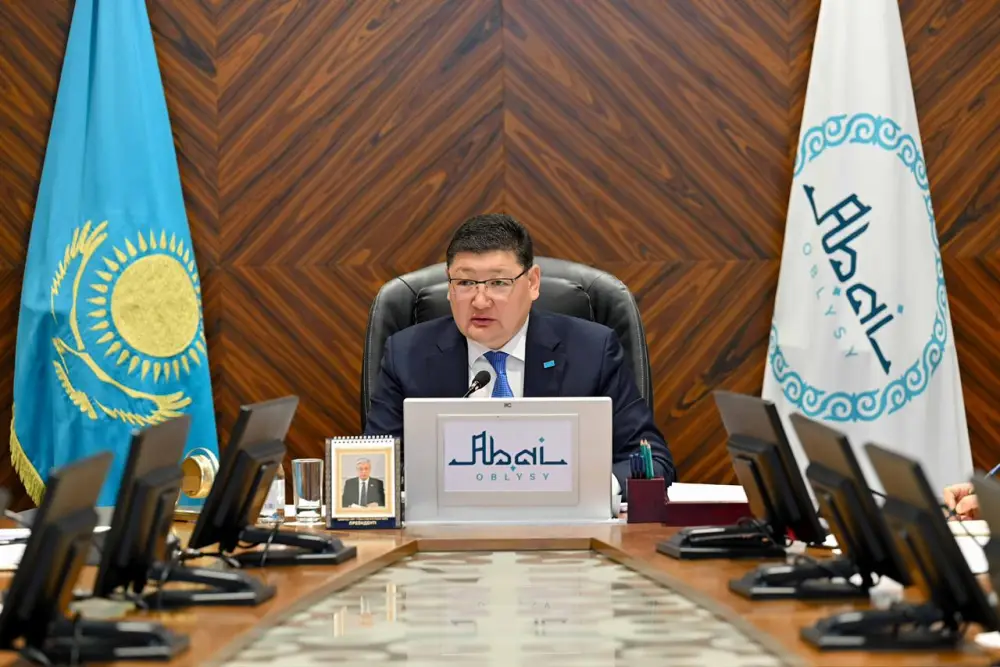 Прошло расширенное аппаратное совещание (3)