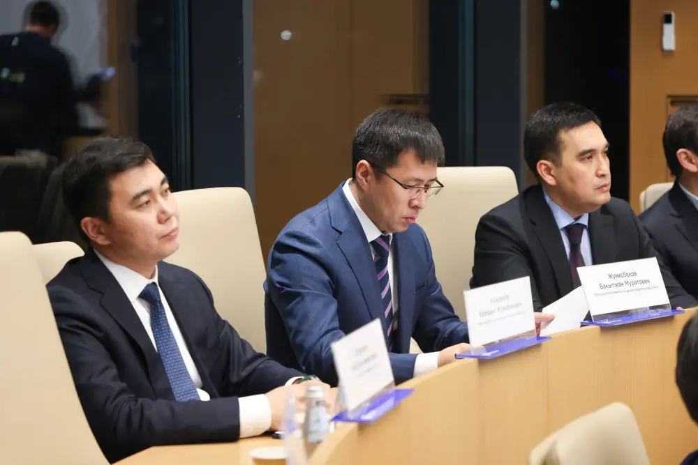 Министерство промышленности и строительства продолжает ускорять цифровую трансформацию отрасли (3)