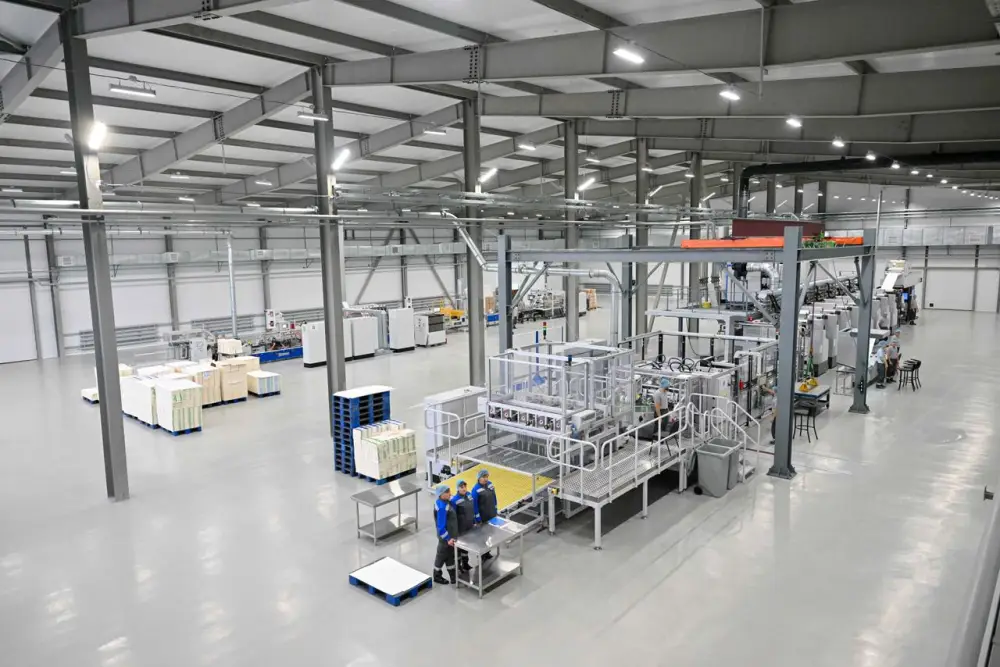 В Семее открыт современный цех по производству картонной упаковки (4)